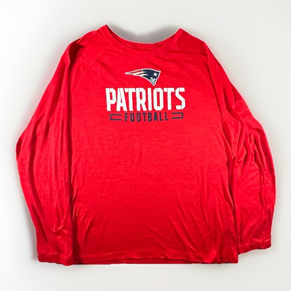Majestic New England Patriots Shirt Mens XL Red Long Sleeve‎ NFL Performance Tee